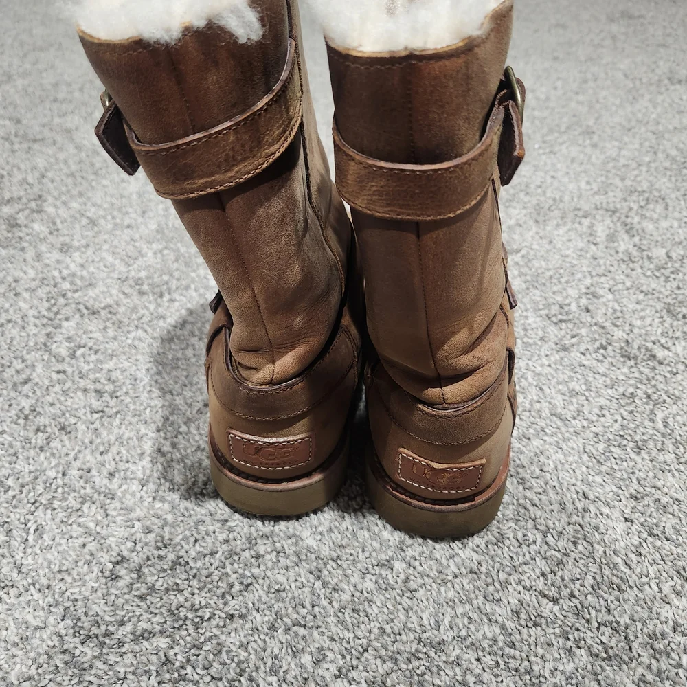 UGG Chestnut Brown Shearling-Lined Winter Boots